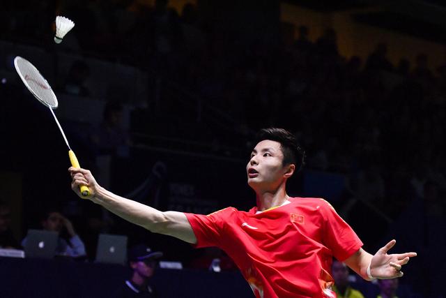 住泰山队防 住泰山队防