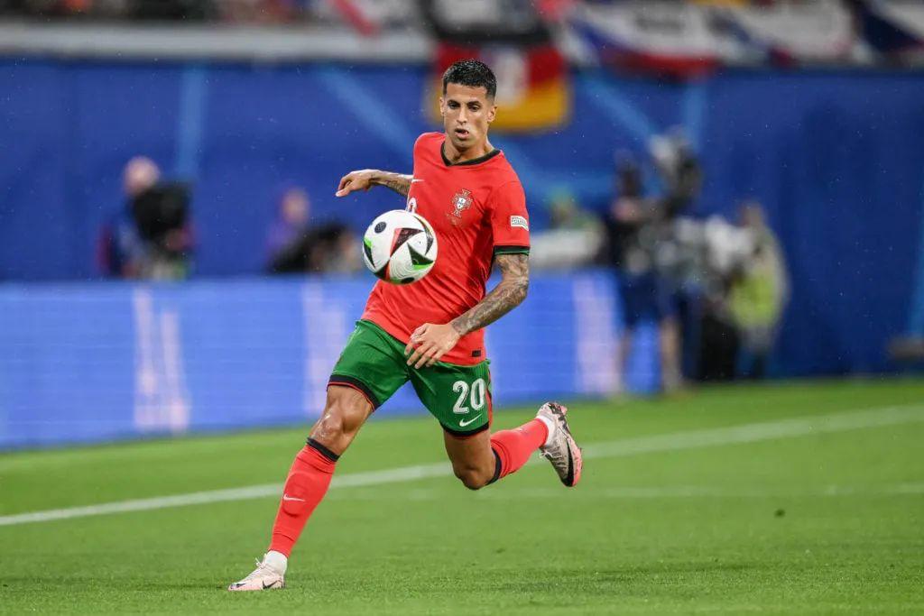 往带有一定 往带有一定