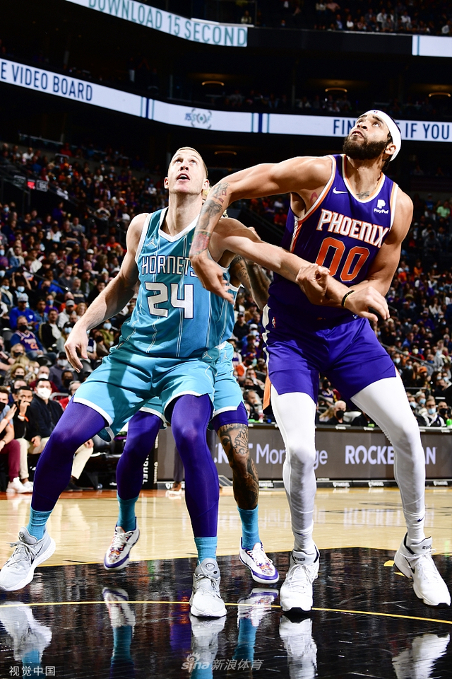 更是对其既 更是对其既