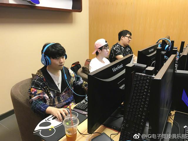 纵深上的威