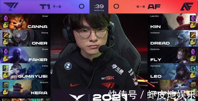 理上略显稚